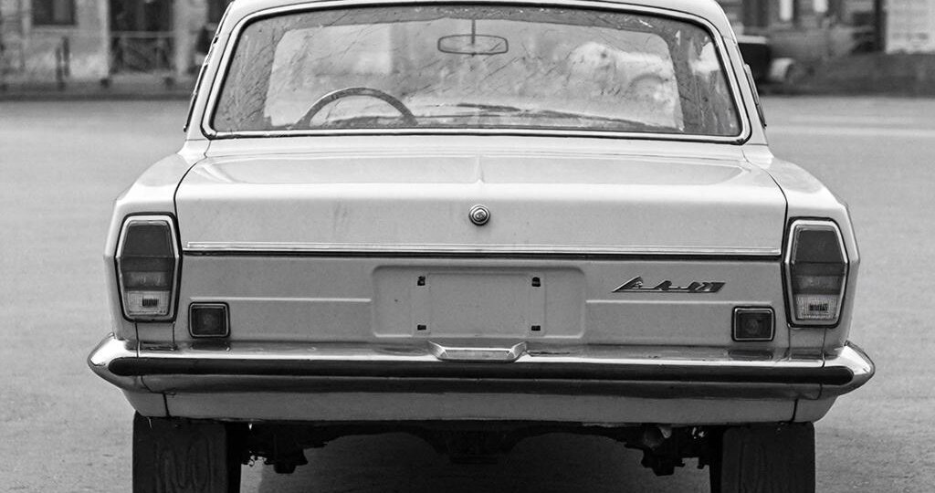 Железный плен и свободы: плюсы и минусы владения автомобилем в СССР