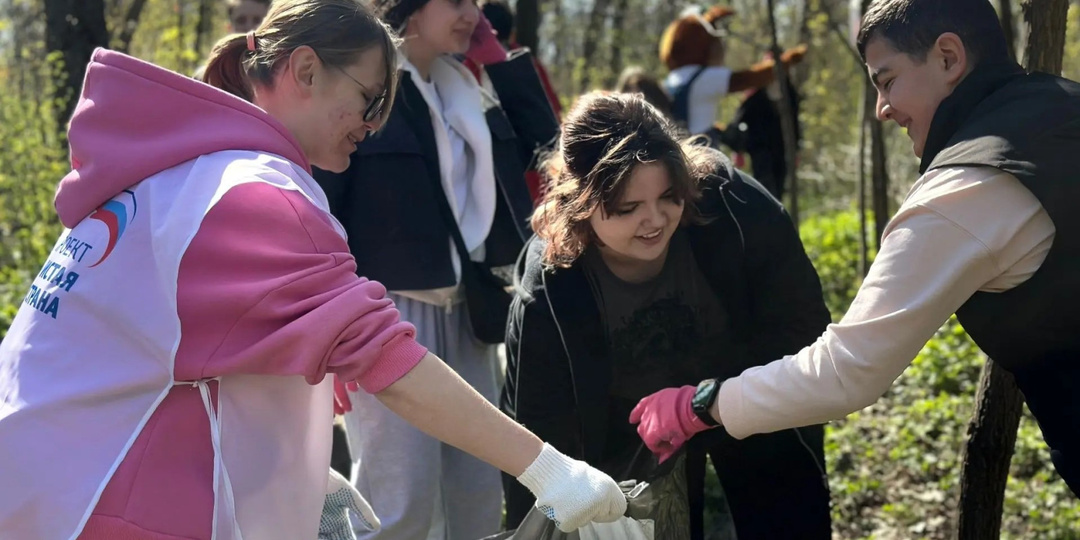 Школьники Ростова-на-Дону приняли участие в экозабеге