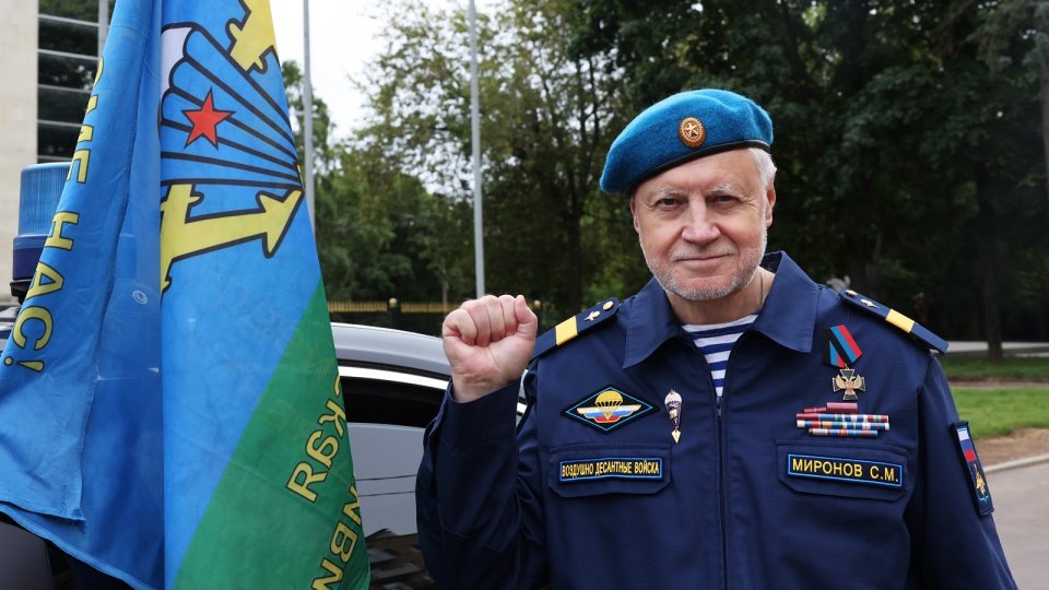 Бывших десантников не бывает. Фото Яндекс.Картинки. 