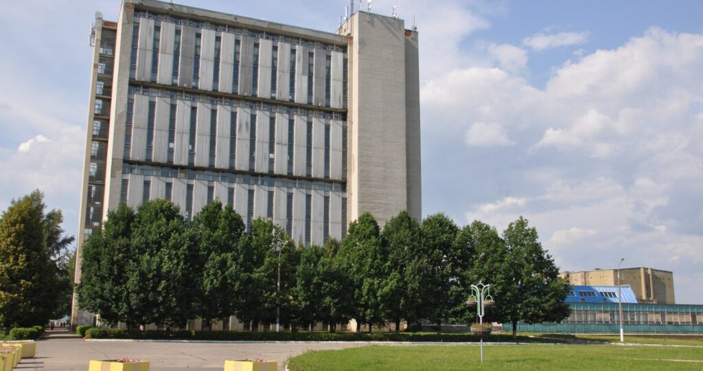 На капремонт легкоатлетического манежа в Новочебоксарске выделено 356 млн рублей