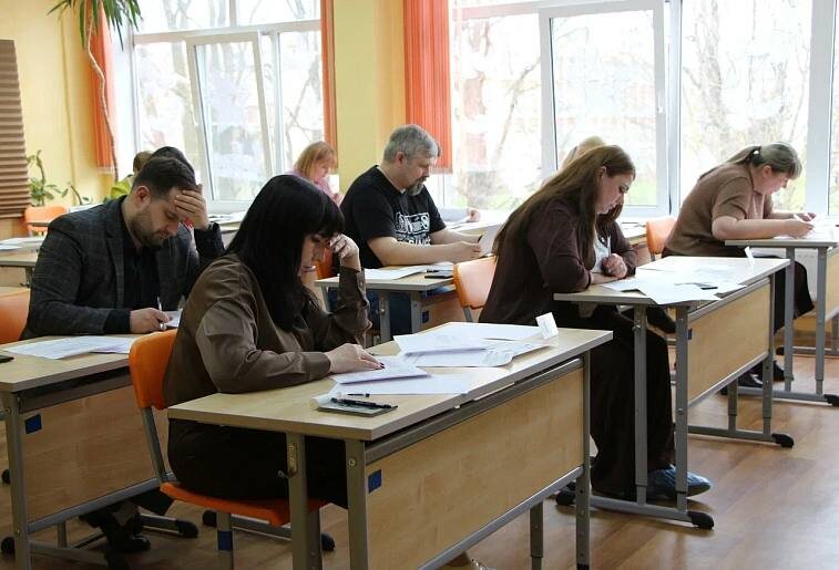✅Родители выпускников Тульской области сдали ЕГЭ по русскому языку