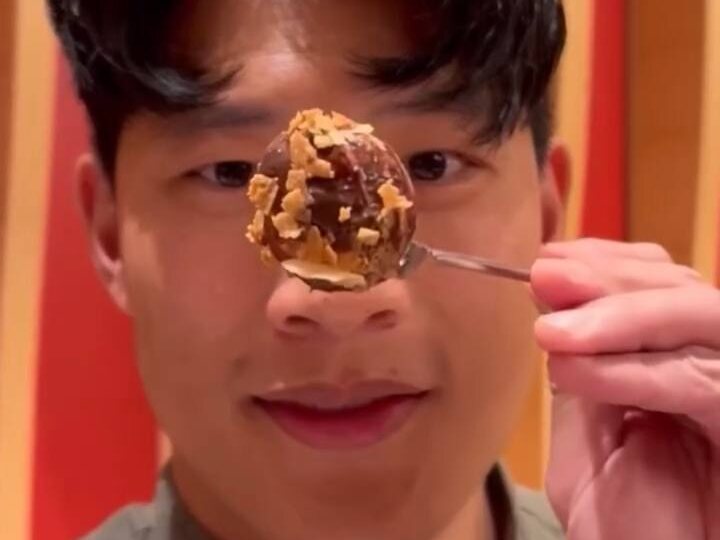 Смотрите, какую подачу мороженого придумали в корейском BASKIN ROBBINS