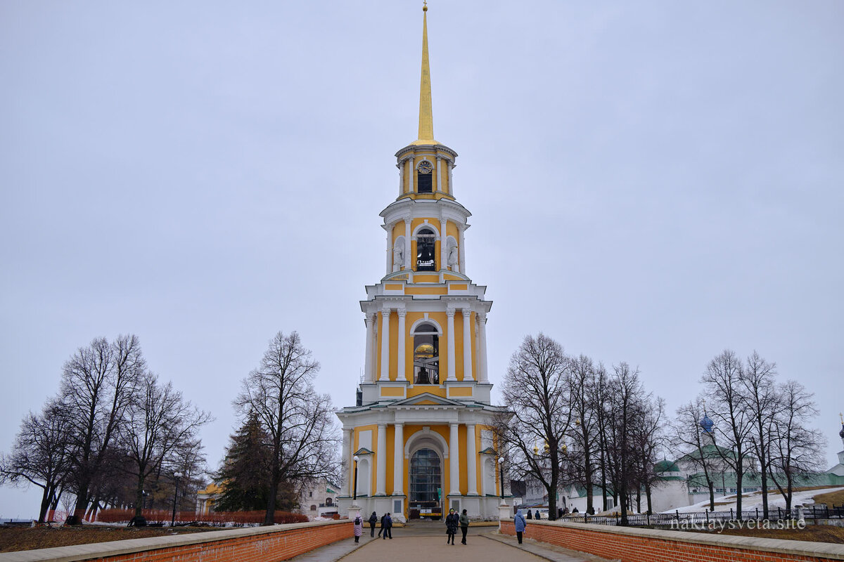Вид на Соборную колокольню