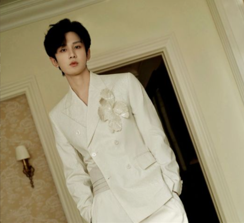 Китайский актер Чэн И.