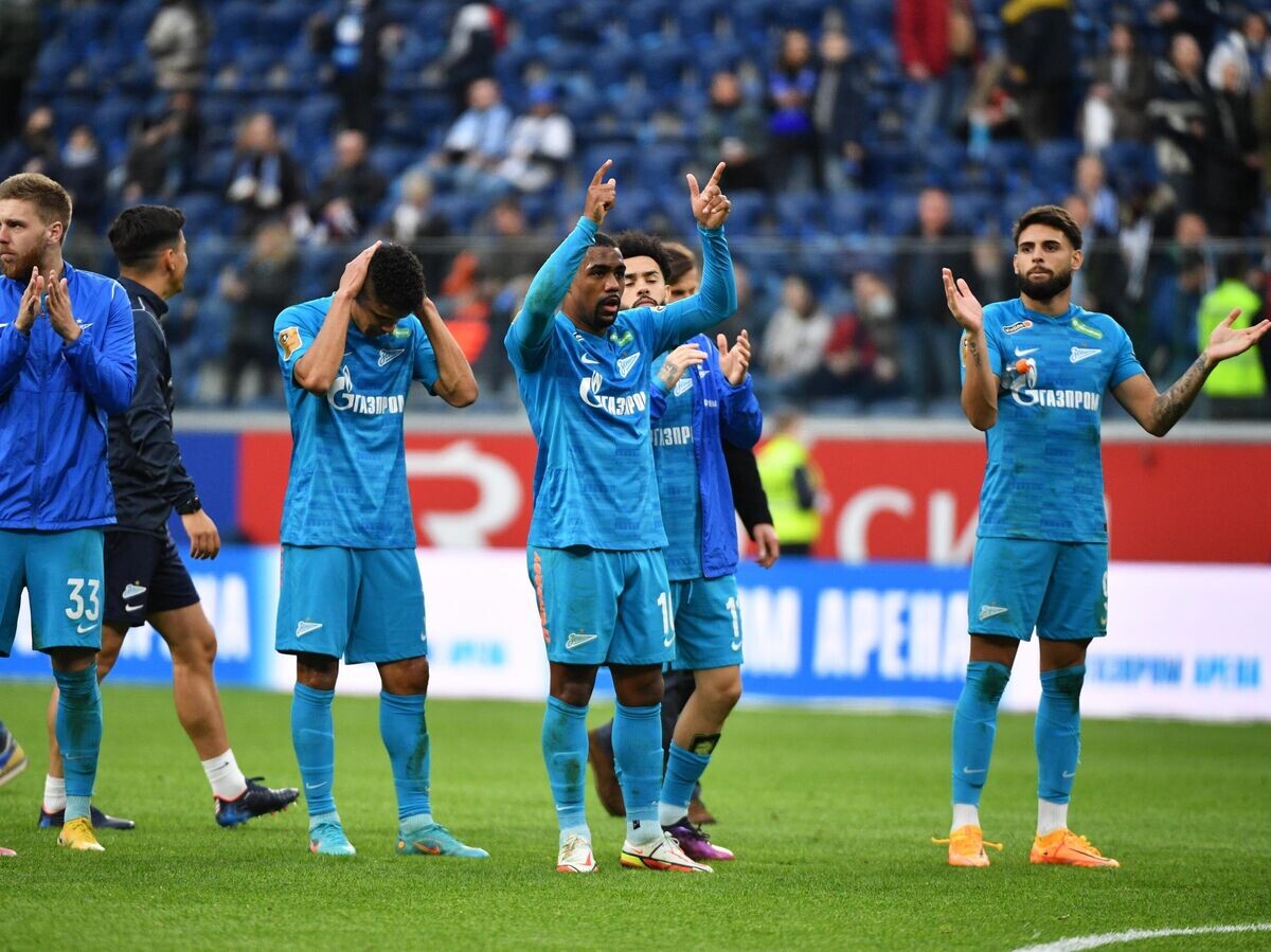    Футболисты "Зенита" | © РИА Новости / Александр Гальперин