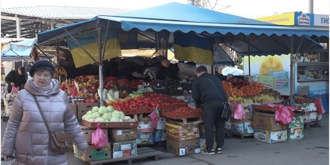 На одесском рынке «Черемушки» взлетели цены на фрукты