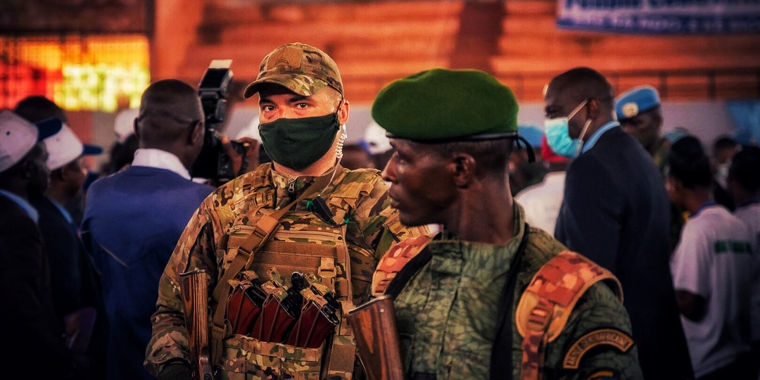 Россия выкинула Францию ещё из одной ресурсно богатой колонии