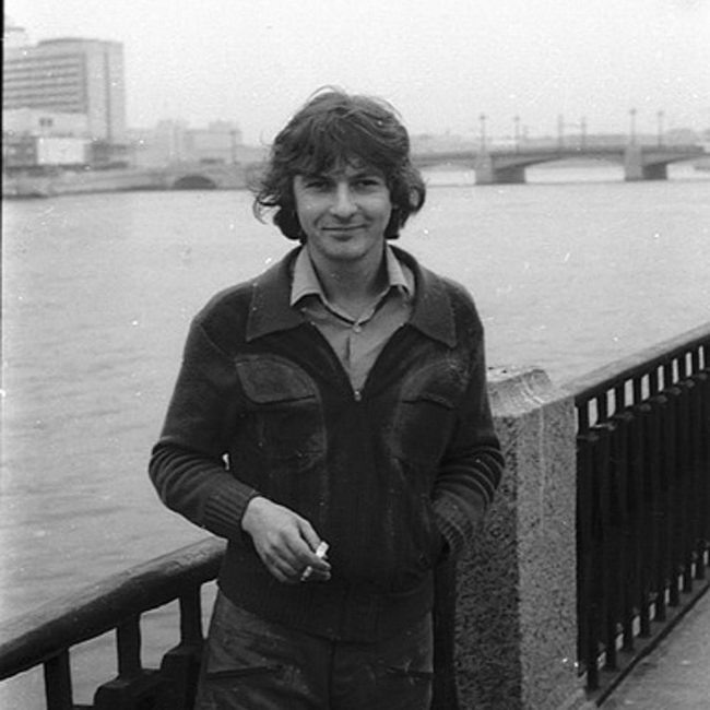 Михаил Науменко родился в Ленинграде 18 апреля 1955 года.