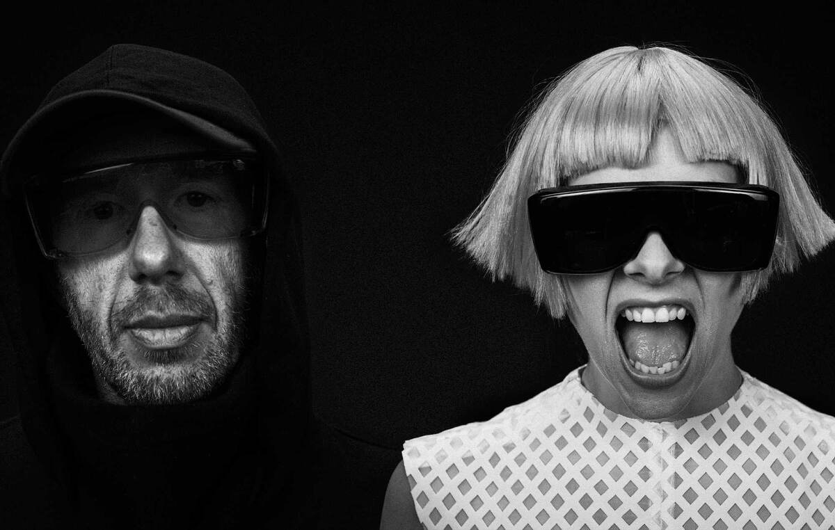 Рот лучше закрывать. А то муха залетит