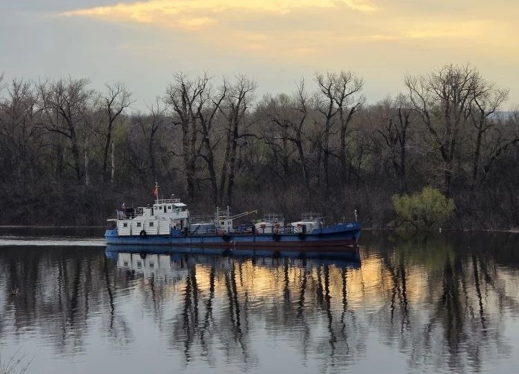 Разлив на Волге в Волгограде