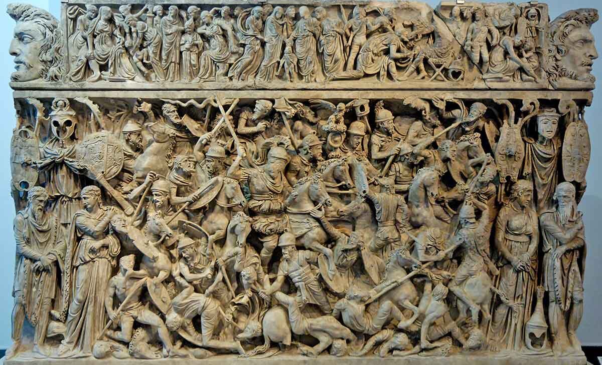 Саркофаг Портоначчо, римский саркофаг, изображающий римлян, сражающихся с немцами, ок. 180-190 гг. н.э. Источник: Палаццо Массимо алле Терме, Рим.