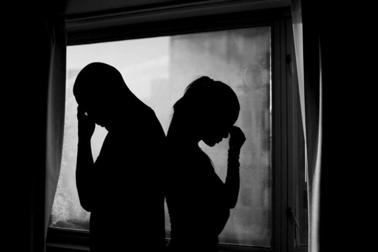    Иллюстрация к материалу: Созависимые отношения: как распознать и помочь себе и детям