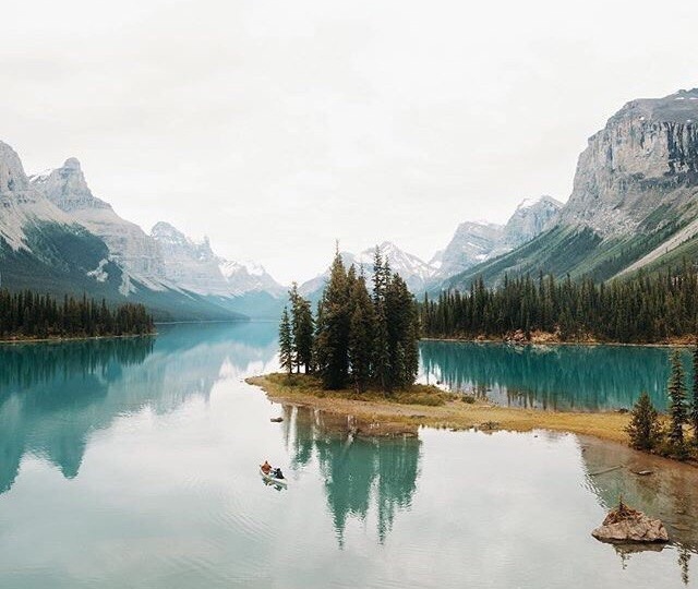 СУЩЕСТВУЕТ ЛИ БОГ? Да, ибо как иначе объяснить... КАК ПРИРОДА ОТОБРАЖАЕТ БОГА?