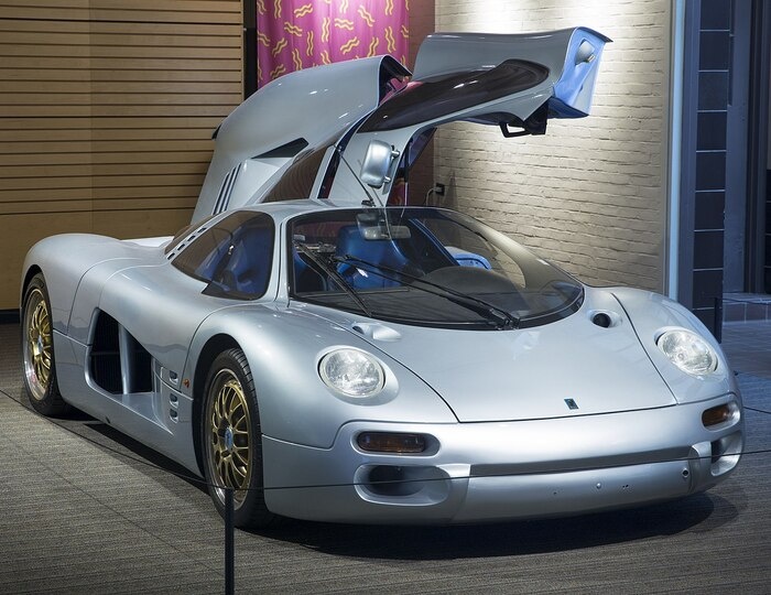 Isdera Commendatore 112i был показан во Франкфурте в 1993 году. Фото: wikimedia.org