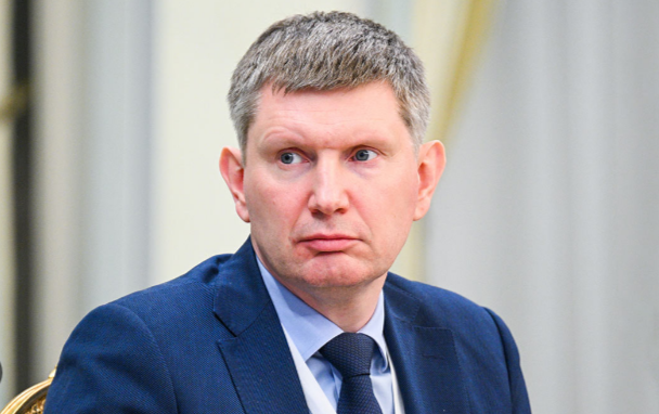 Член правительства признал, что экономика страны катится в пропасть