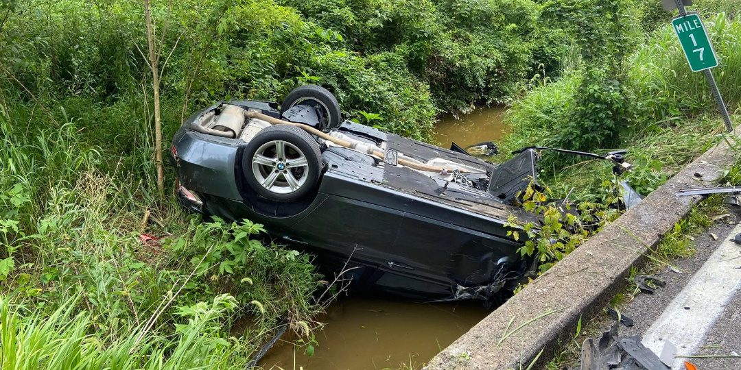 Как выбраться из кювета и не ушатать автомобиль: пошаговая инструкция
