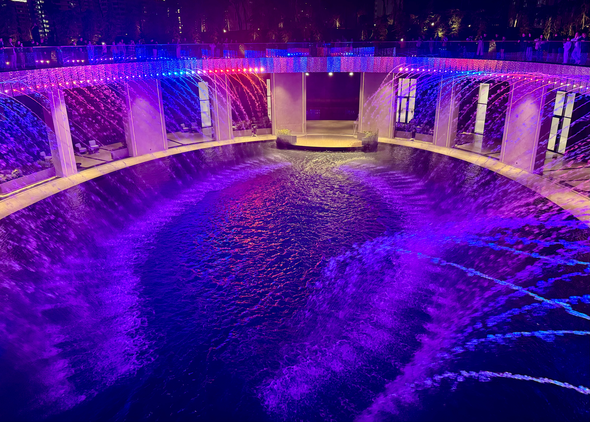 «Отражение облаков» - новая локация с фонтаном-водопадом в парке Галицкого 