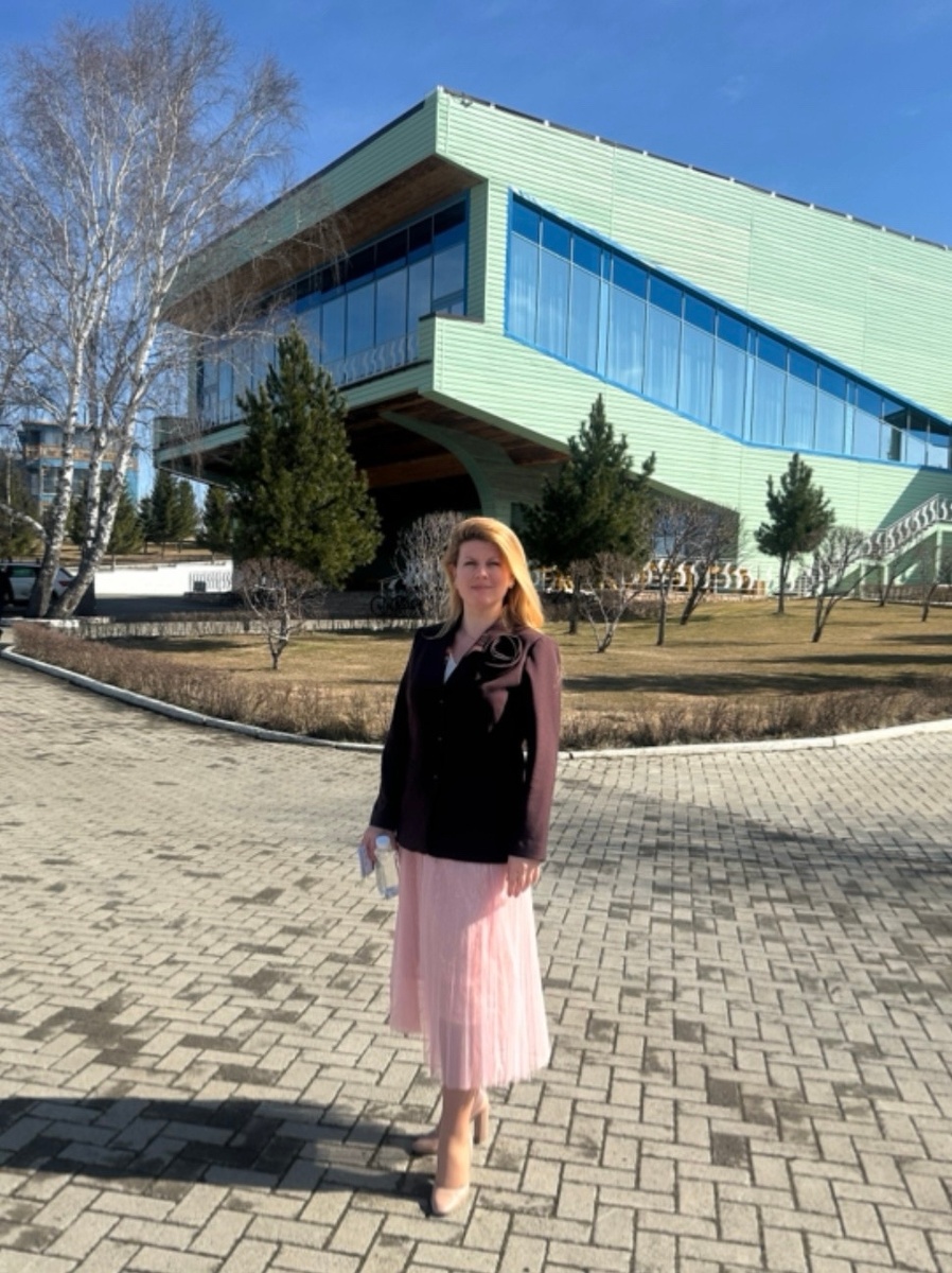 Евгения Куцуева - лидер "Партии Земли".