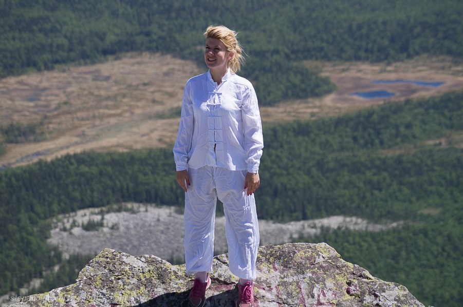 Евгения Куцуева - лидер "Партии Земли".