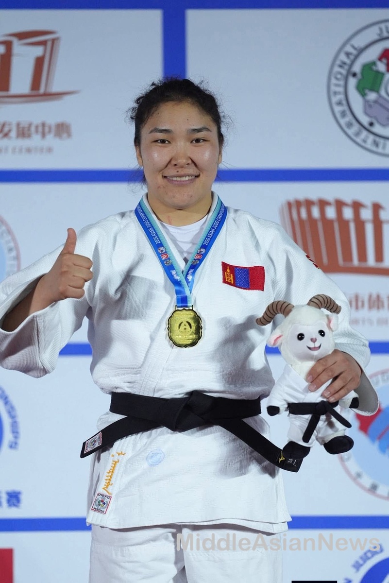 ЭНХРИЙЛЭН Лхагватогоо 