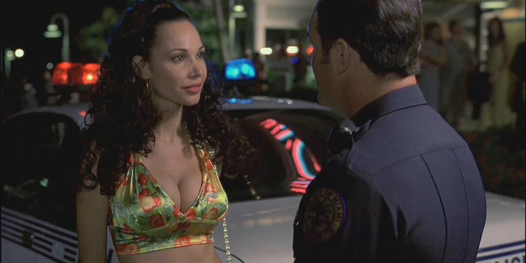 «Ширли-мырли» по-американски. Почему в «Больших неприятностях» никто не контролирует ситуацию?