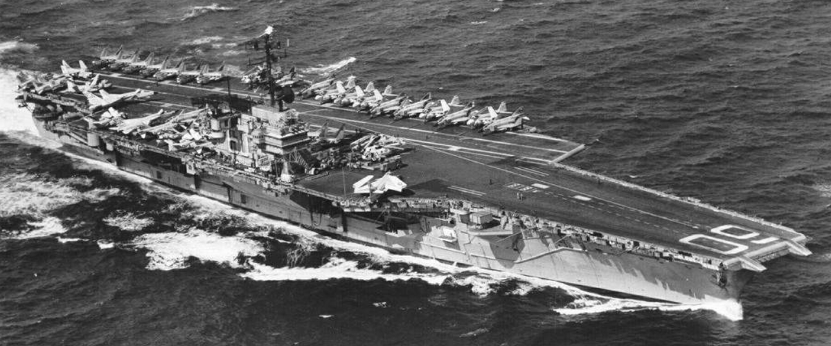 Американский авианосец CVA-60 "Саратога"