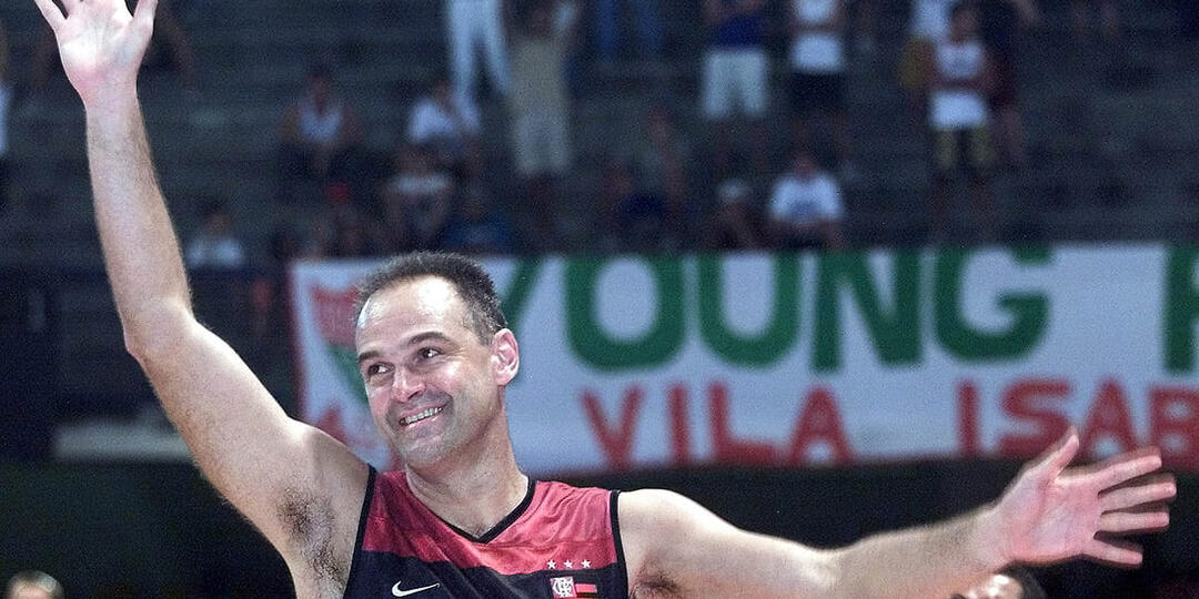 Умер бразильский баскетболист «Святая рука» Оскар Шмидт