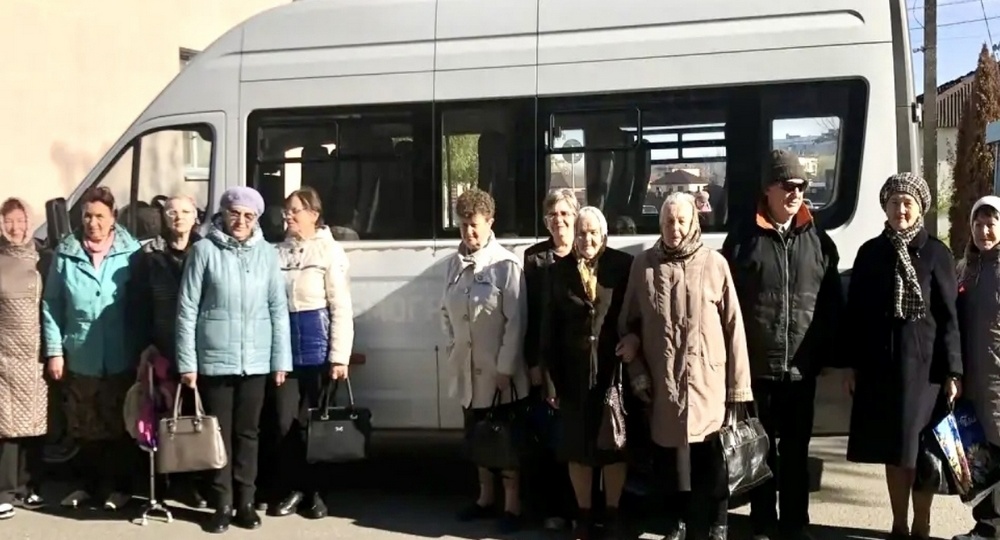 Жителей Задоно-Кагальницкого и Большемечетновского сельских поселений доставили в ЦРБ