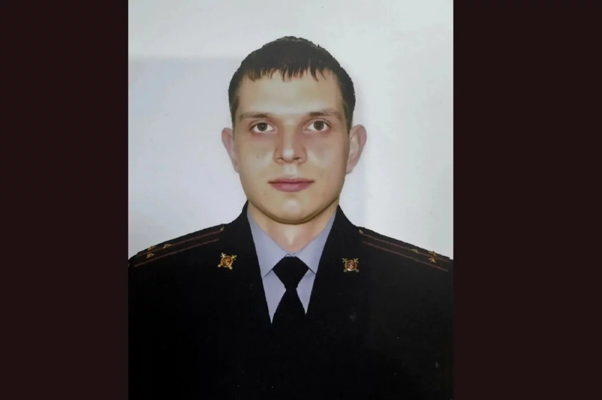    В последний путь провожают погибшего сотрудника полиции в Новотроицке