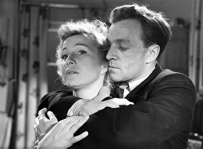 «Ты понимаешь, меня будто молния ударила!»: как Нинель Мышкова разбила четыре сердца, но любила только одного