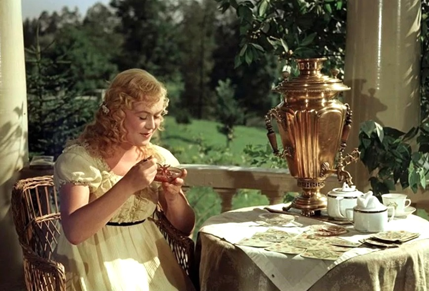 Светлана Немоляева в фильме «Евгений Онегин»