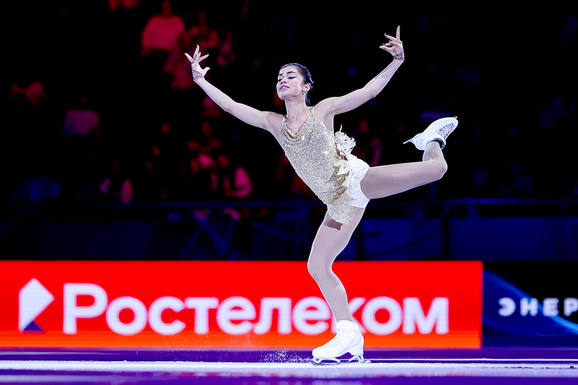    Аделия Петросян.Дарья Исаева