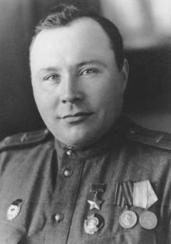 Геннадий Виноградов (Иван Губанищев)