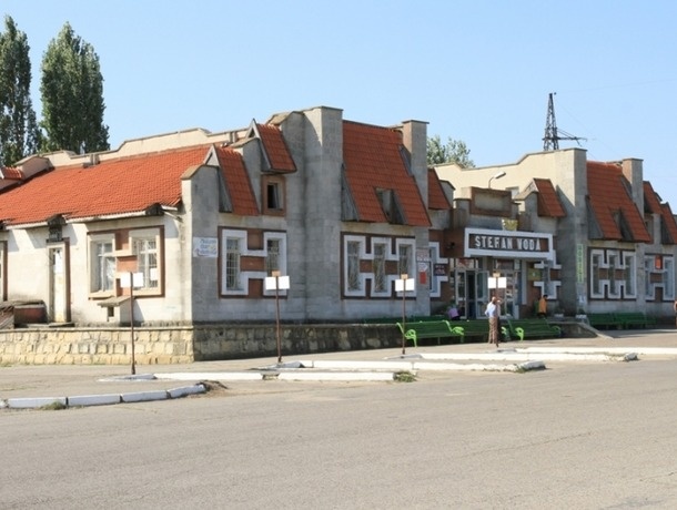 Мать пожаловалась на директора: 12-летнего мальчика избивали в школе Фештелицы