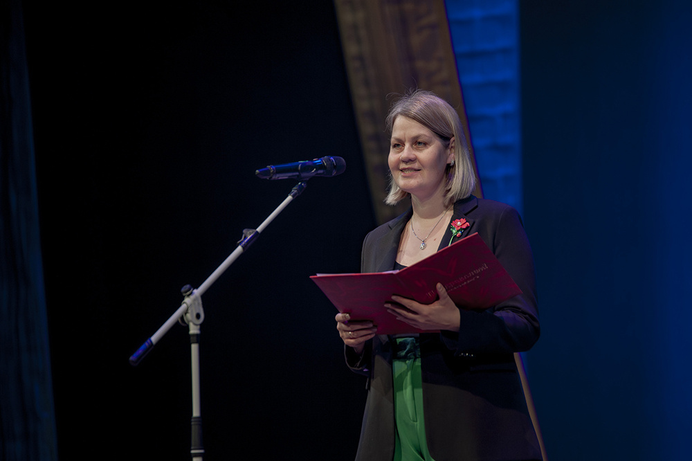 Мир без границ: необыкновенные песни звучали в Твери со сцены ДК «Пролетарка»