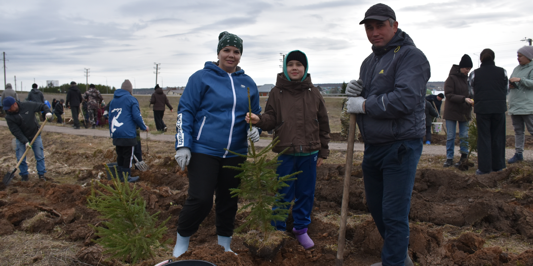 Аллея единства появилась в Аскинском районе