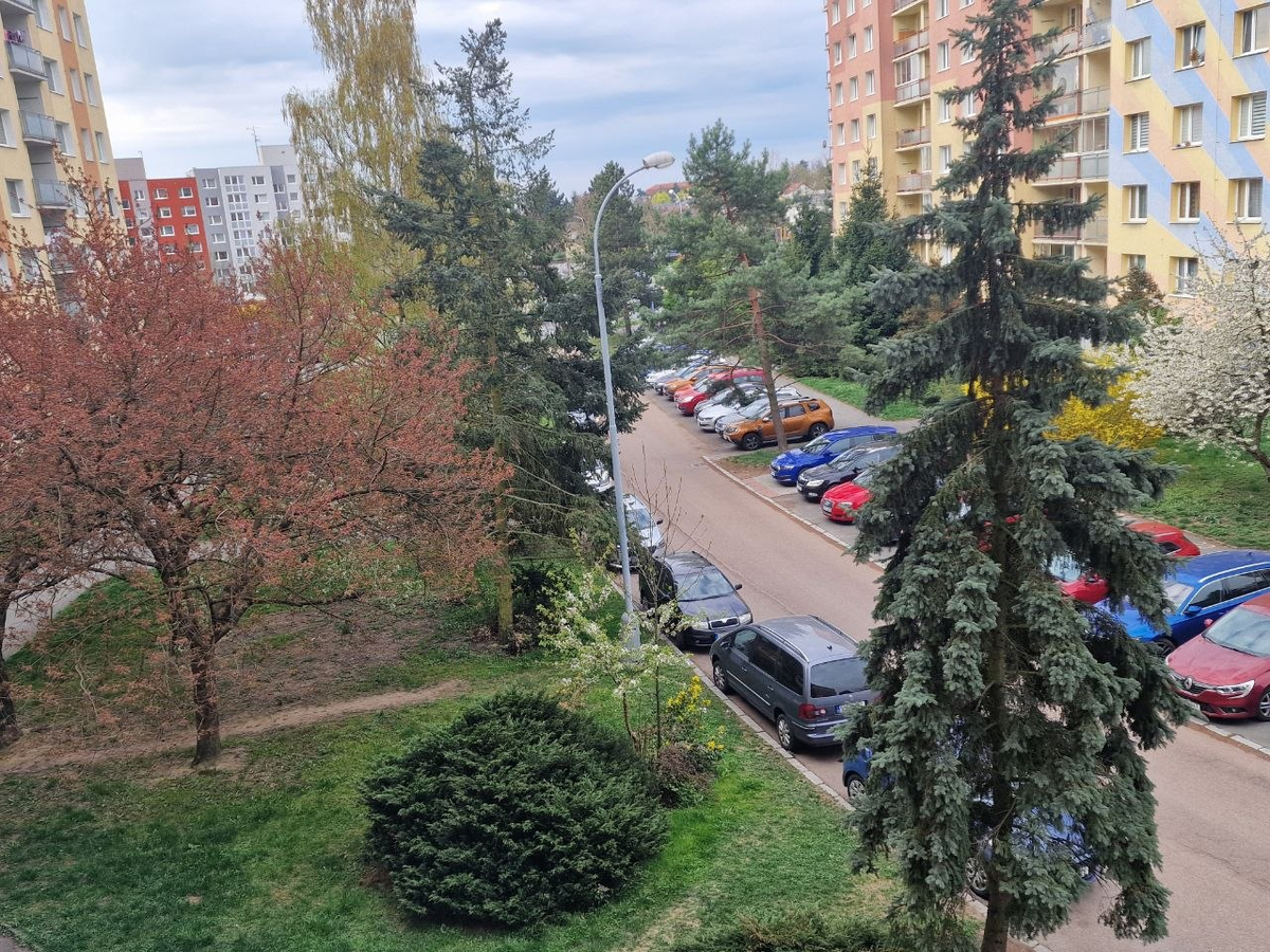 и вот смотрю в окно, и не вижу в упор ничего электрического