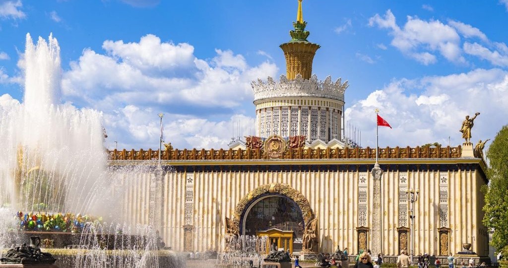 Международный день памятников отметят на ВДНХ 18 апреля