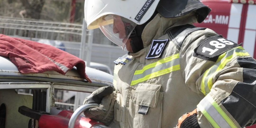 😨 В Ростове при пожаре в доме погиб 81-летний мужчина