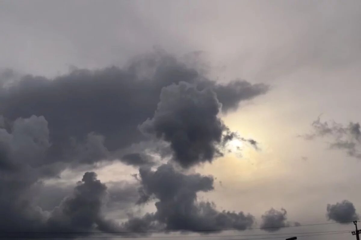    Рядом с роддом под Самарой упал БПЛА, в Пензе объявлен план «Ковёр»