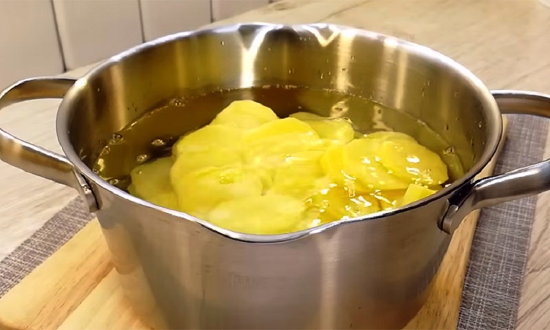 Картофельный цветок с мясом: как удивить всех простым блюдом