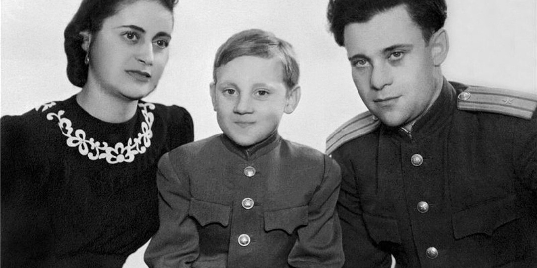 Ненастоящая. Но очень любимая.