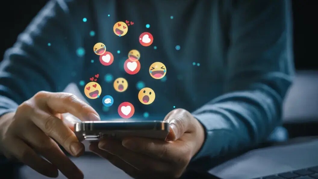    JOURNEY STUDIO7/shutterstock