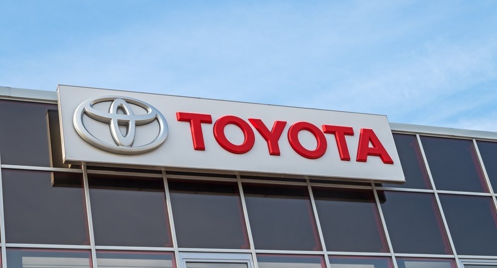 Toyota и Mitsubishi зарегистрировали в России товарные знаки названий своих моделей