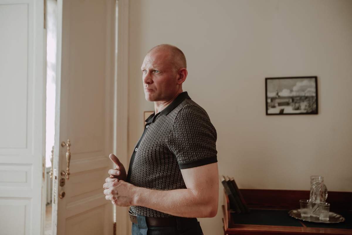 кадры из сериала «Страх над Невой: огненный круг» Андрей Фролов в роли Фёдорова