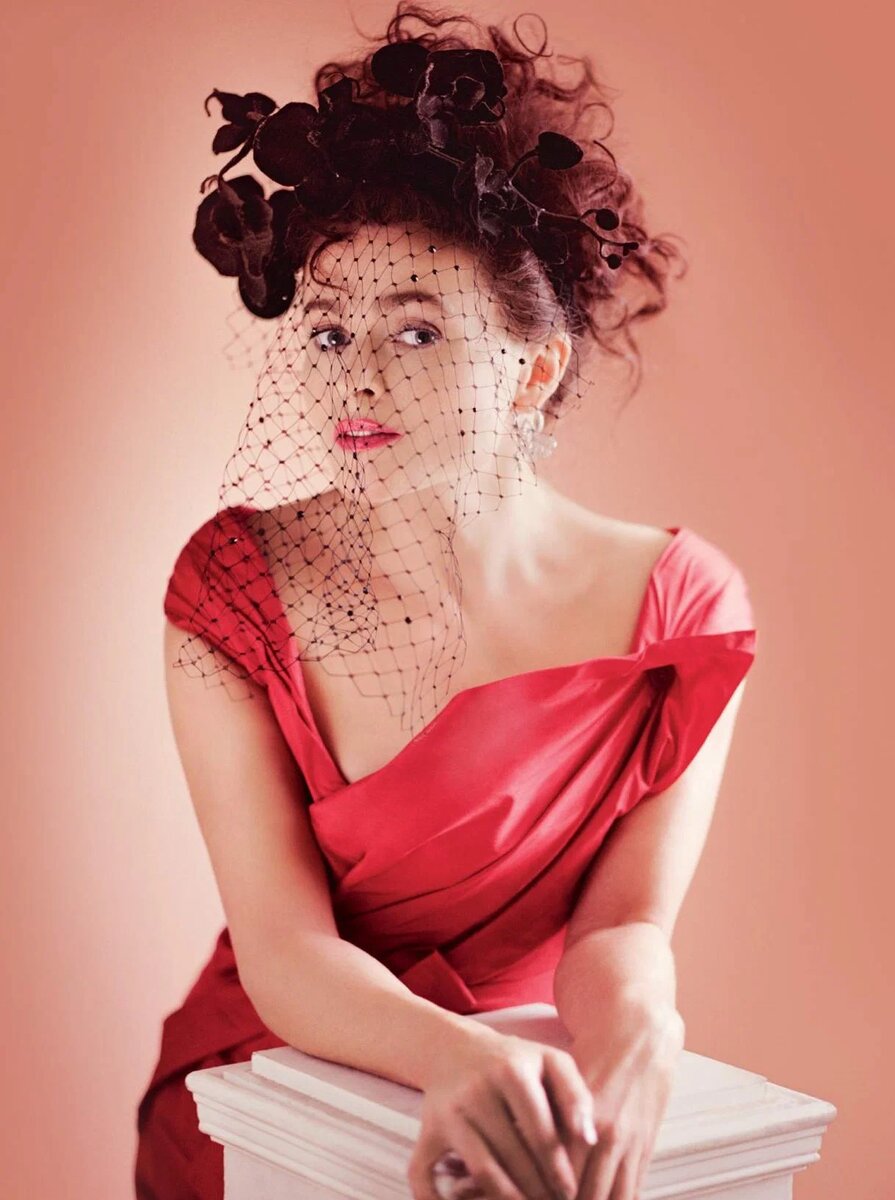 Хелена Бонем Картер (Helena Bonham Carter), английская актриса. Родилась 26 мая 1966 года (60 лет) 