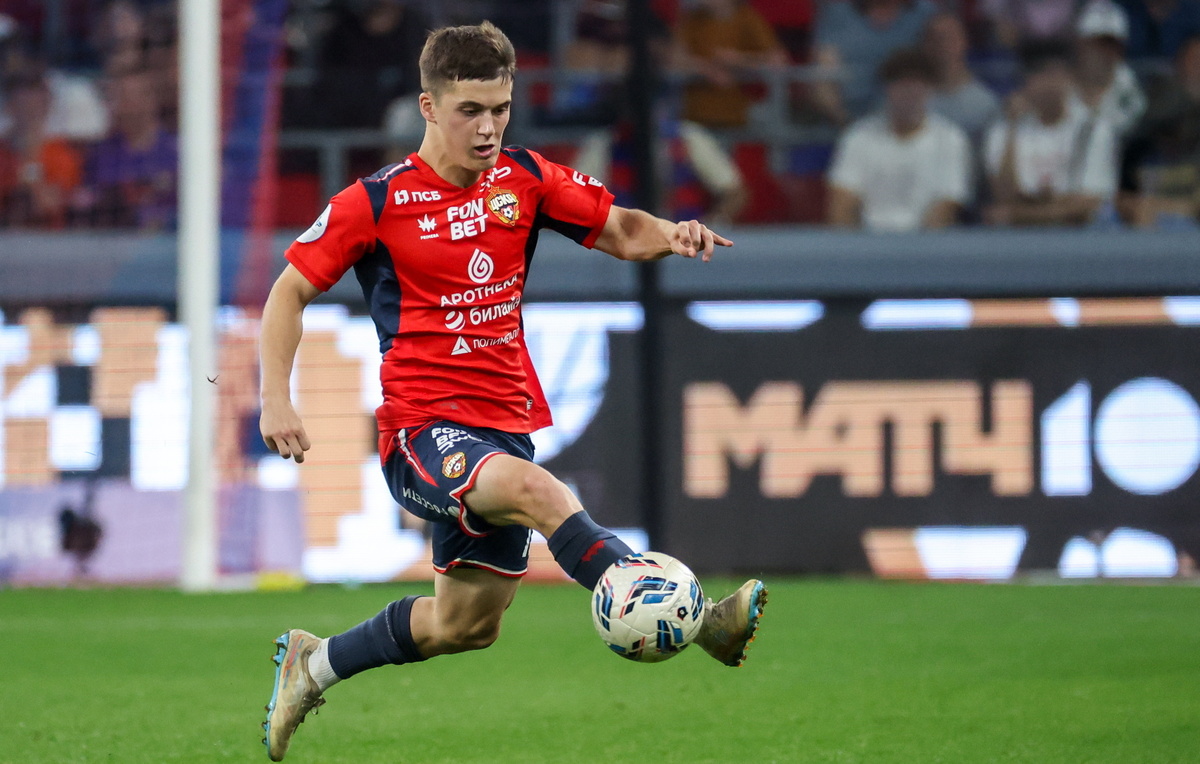    Полузащитник ЦСКА Кирилл Глебов  Сергей Фадеичев/ТАСС