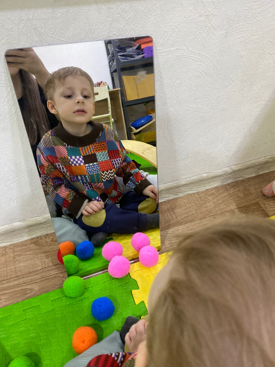 Ванюша на занятии.