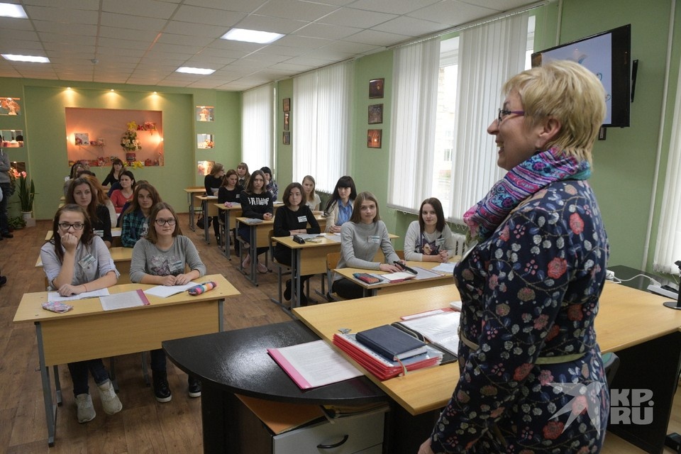    Спасский педагогический колледж возобновит работу в Рязанской области Михаил ФРОЛОВ