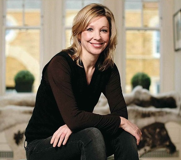 По уронвю медийного влияния в Британии Шейн Уотсон можно сравнить с Владом Лисовцом или Александром Роговым в России. 